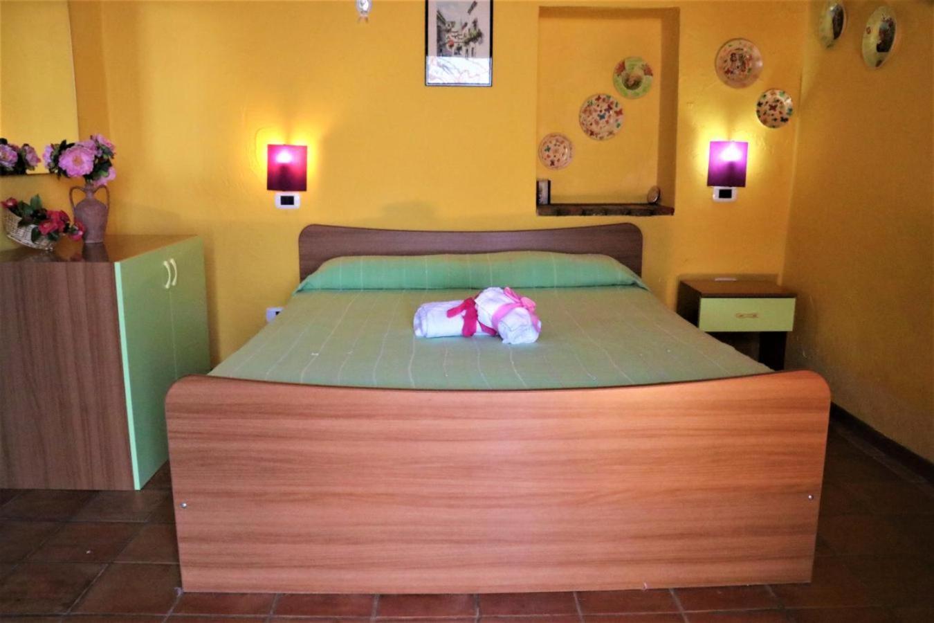 Agriturismo Santa Margherita Gioiosa Marea Room photo